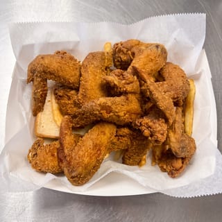 10 Whole Wings and Fries