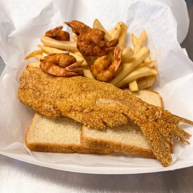 Menufy 1pcWhole Catfish and 5 Shrimp.